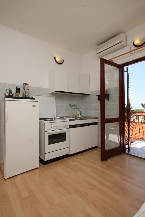 Apartments With A Parking Space Starigrad, Paklenica - 6431 Exterior foto